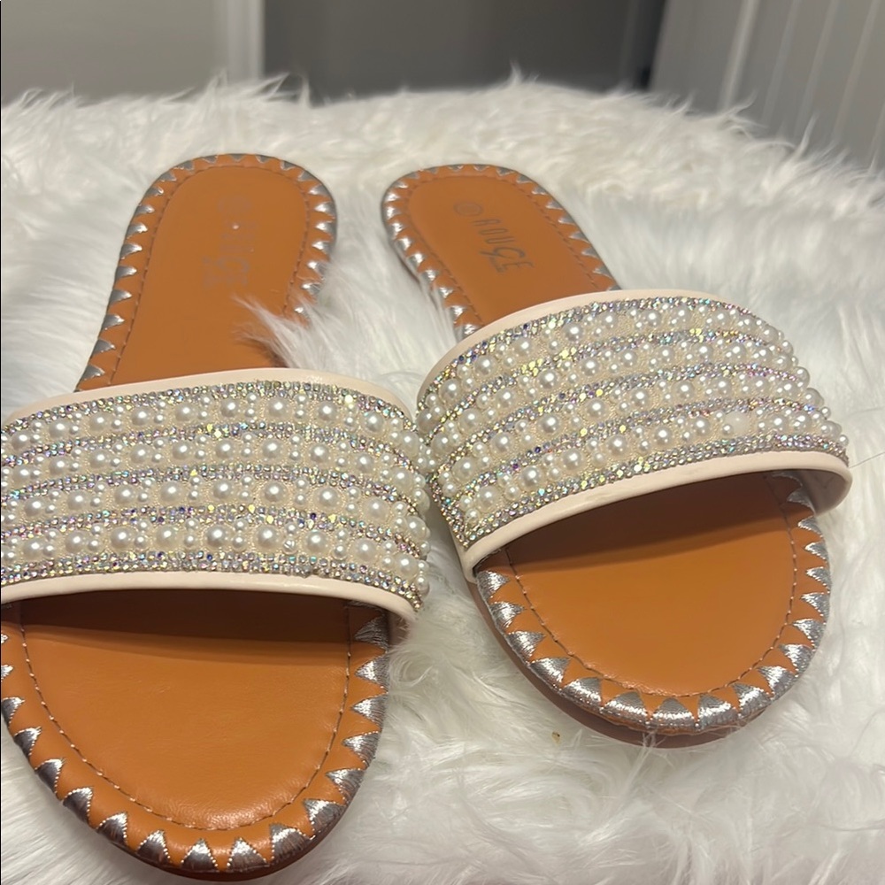 Elegant Pearl Embellished Slide Sandals